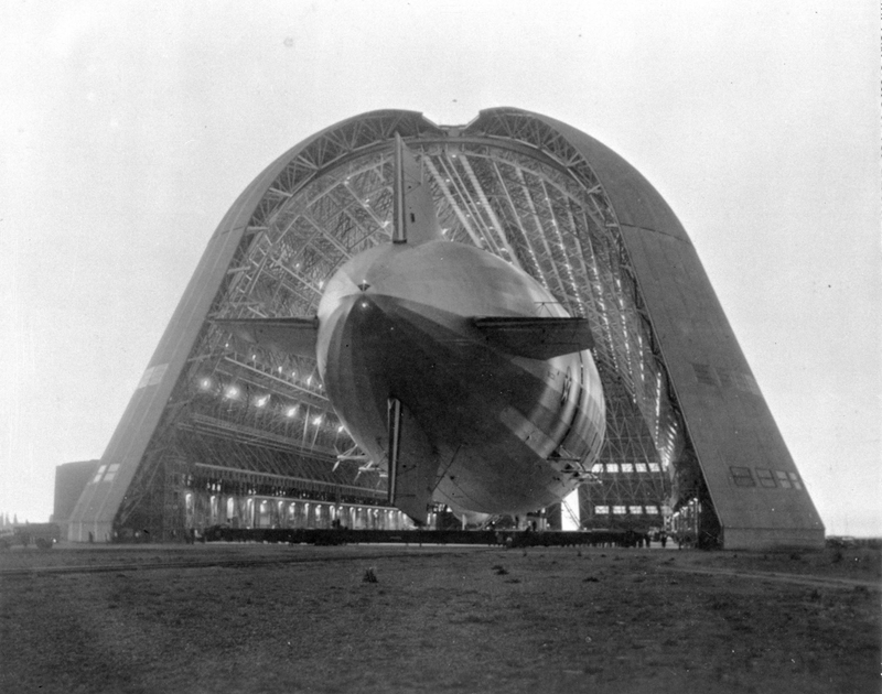 Illustration for article titled Google's Got a NASA Blimp Hangar To Go With Its Barge